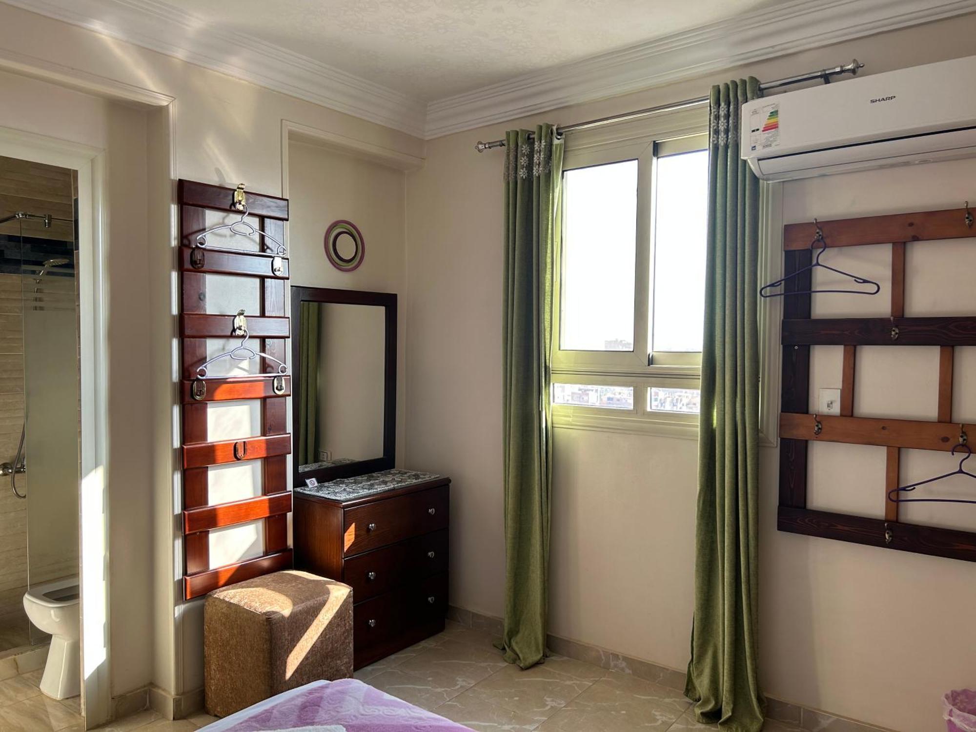 Isis Guest House Nazlet el-Sîsi エクステリア 写真
